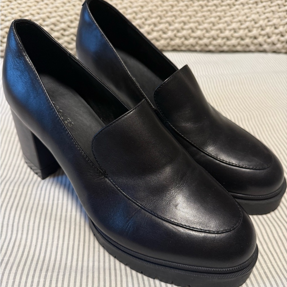 Aerosols platform heeled